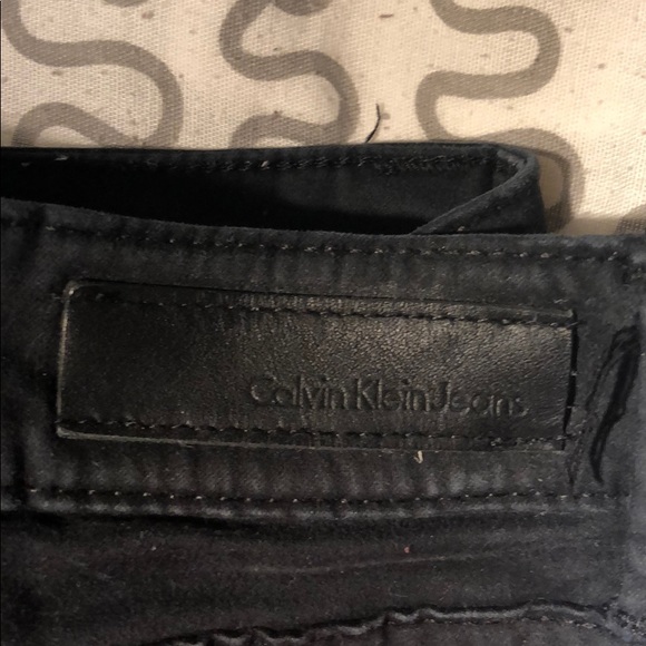 Black Pants - Picture 3 of 4